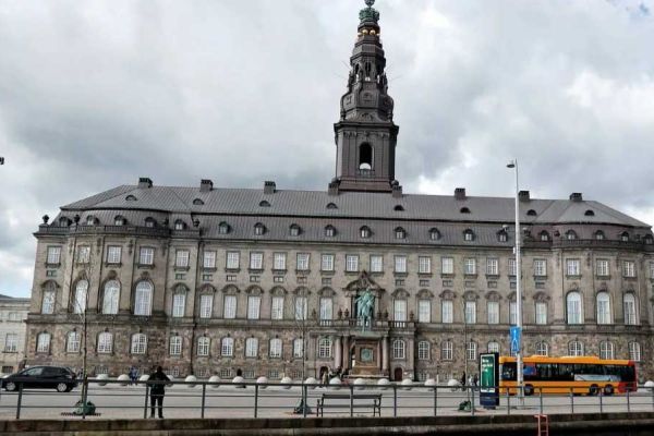 Vi har brug for et nyt Ministerium...